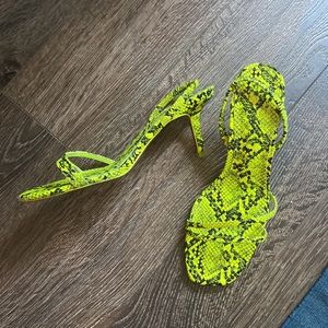 Zara neon snake skin kitten heeled sandal size 39 eu 8 US